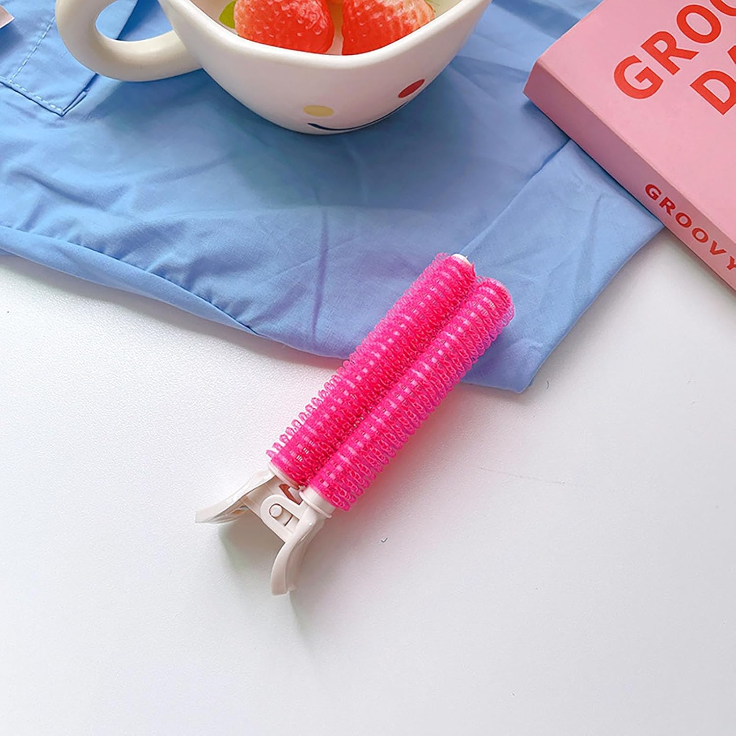 Create Instant Volume & Perfect Curls: 4PC Self-Grip Root Lift Rollers