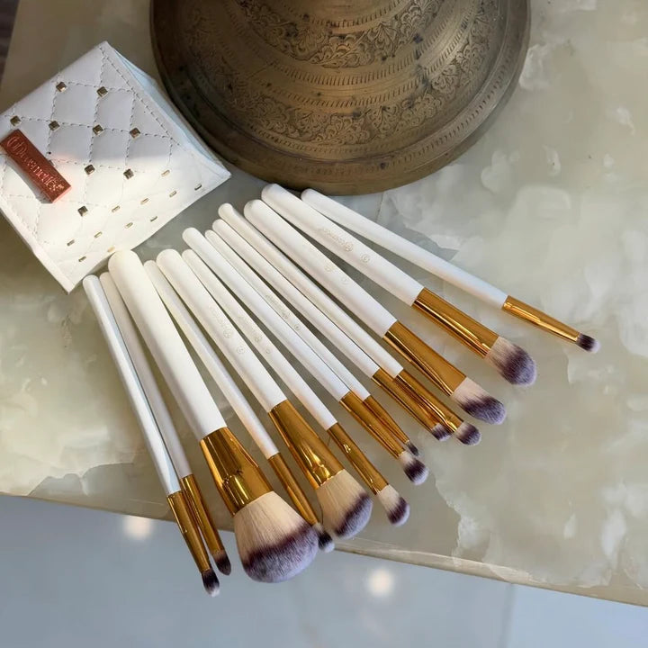 Luxury Studded Couture 12-Piece Makeup Brush Set with Travel Case – Pink & Gold Professional Face & Eye Brushes Kit