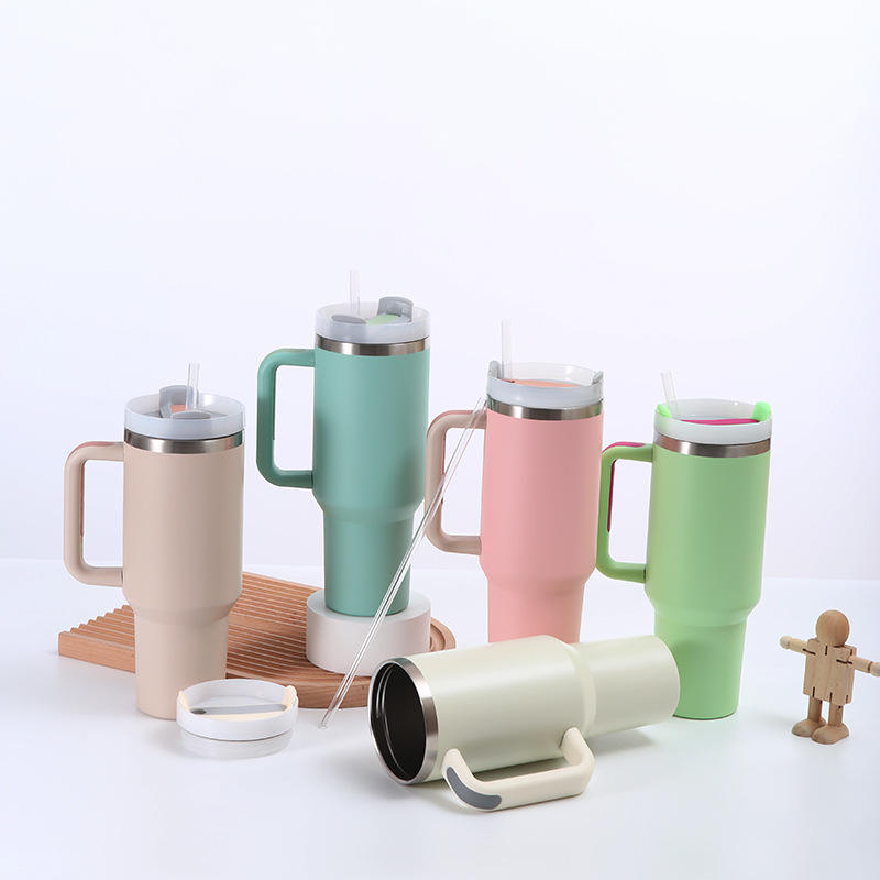 Tumbler With Handle 40 oz and Straw Lid,304 Stainless Steel Water Bottle, Travel Mug Insulated Tumblers Iced for Tea Coffee Gift, large capacity car cup with straw